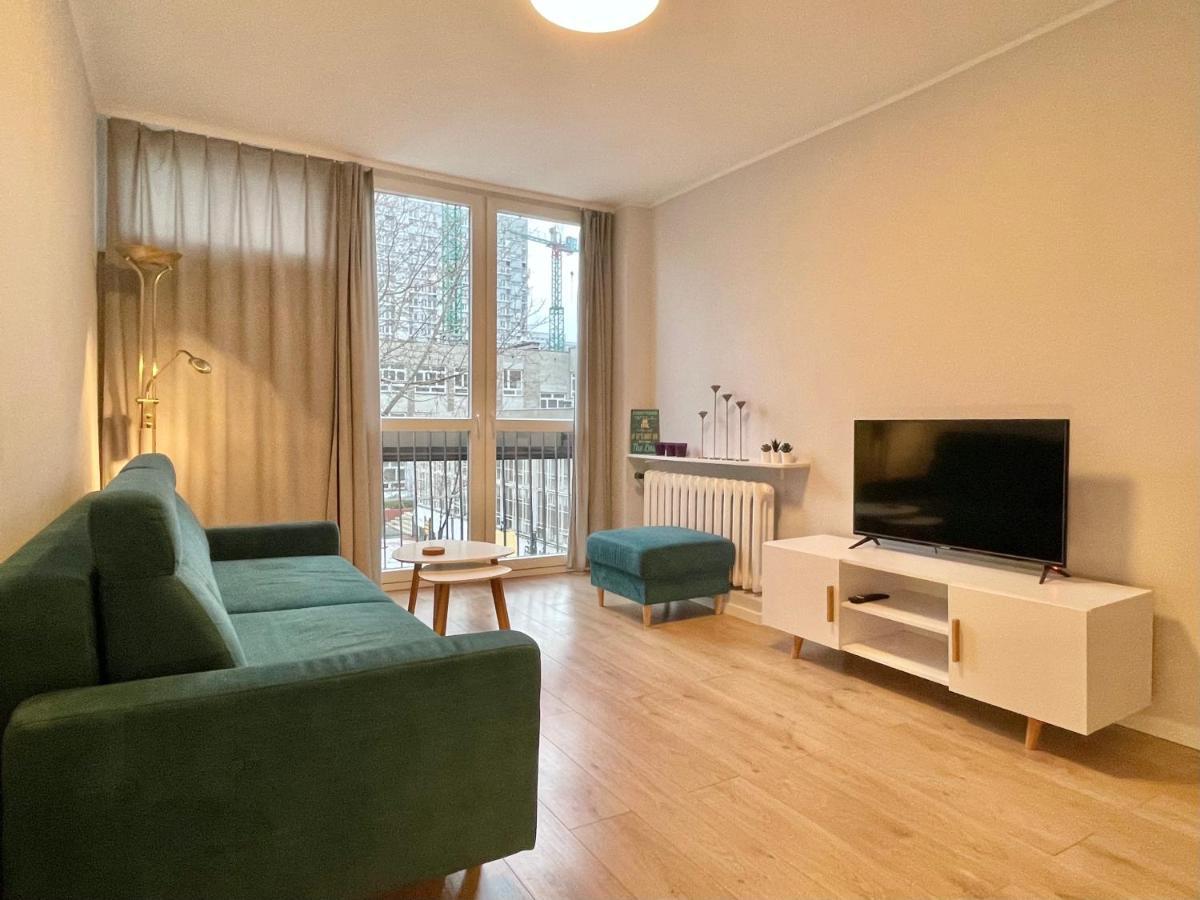 Apartament Przy Atrium, Stacja Metra Rondo Onz Warsaw Ngoại thất bức ảnh
