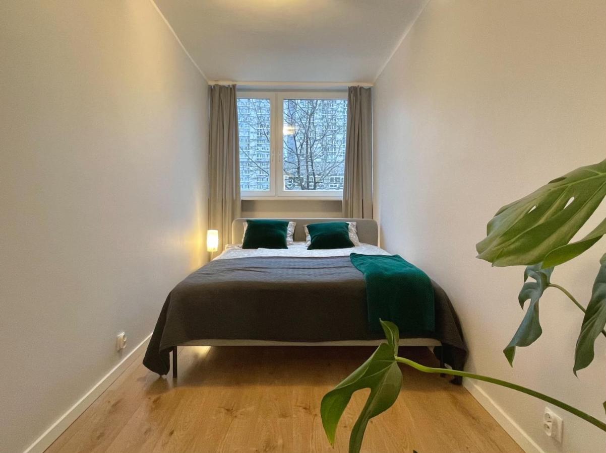 Apartament Przy Atrium, Stacja Metra Rondo Onz Warsaw Ngoại thất bức ảnh