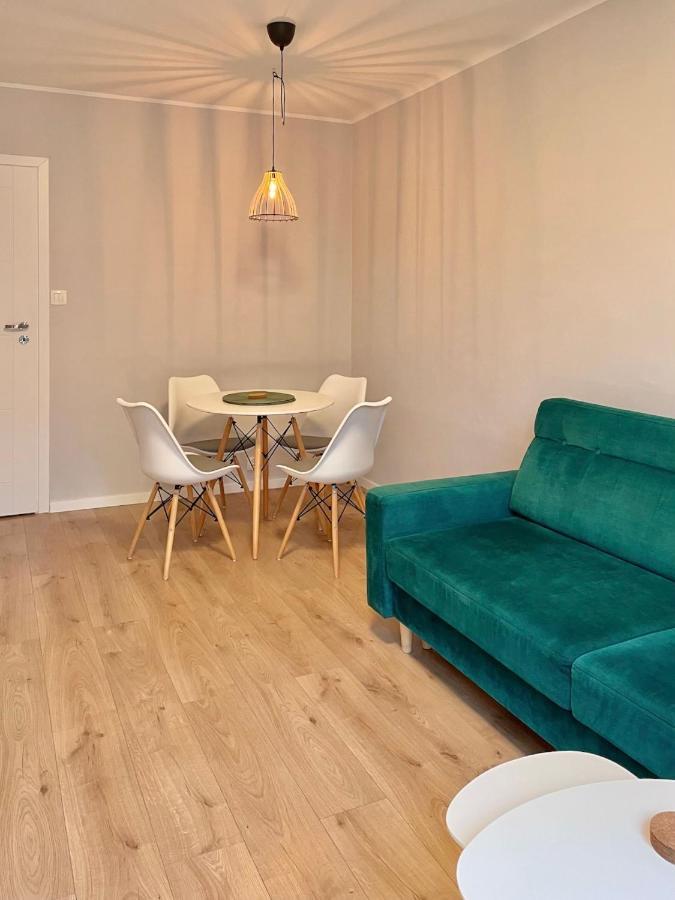 Apartament Przy Atrium, Stacja Metra Rondo Onz Warsaw Ngoại thất bức ảnh